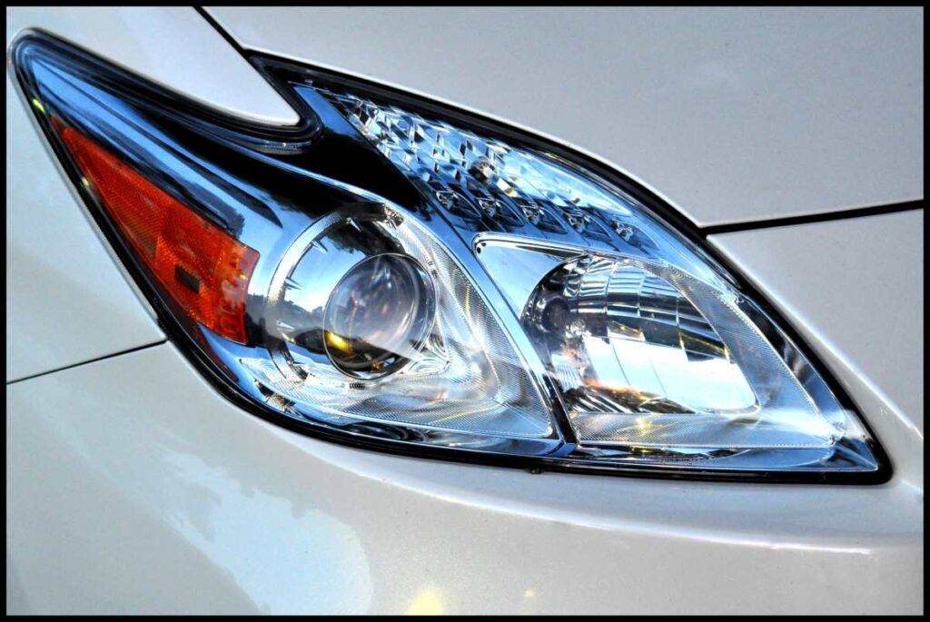 Importance of Headlight Alignment: Ensure Safety and Visibility on the Roads